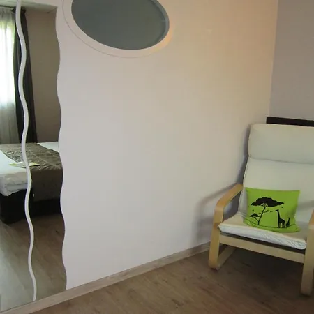 Particulier Des Marais 3*