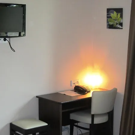 Particulier Des Marais Hotel 3*