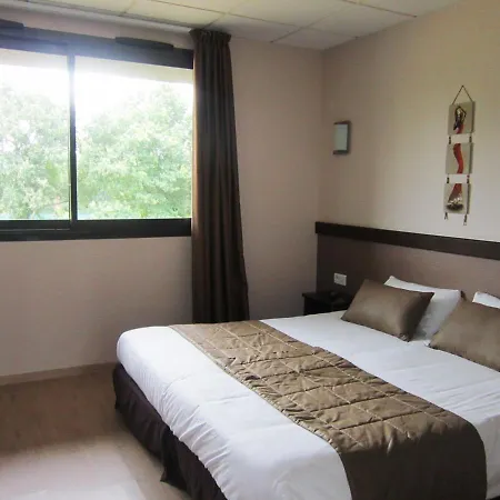 מלון Particulier Des Marais 3*